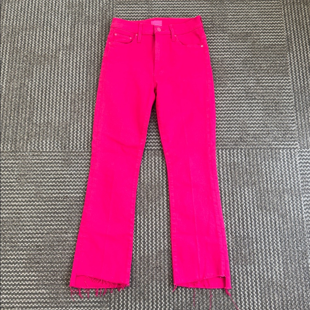 Mother The Insider Crop Step Fray in Play Date Raspberry Sorbet, size 26 - Picture 2 of 10